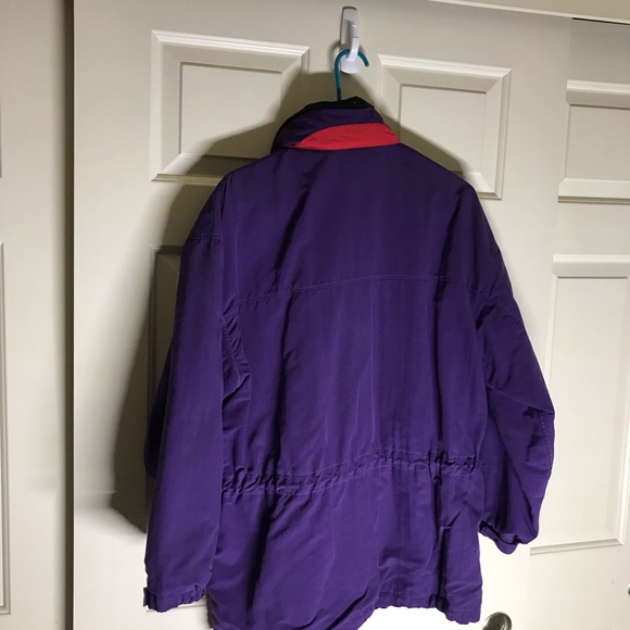 Eddie Bauer women’s winter jacket (purple/red) - Picture 9 of 9